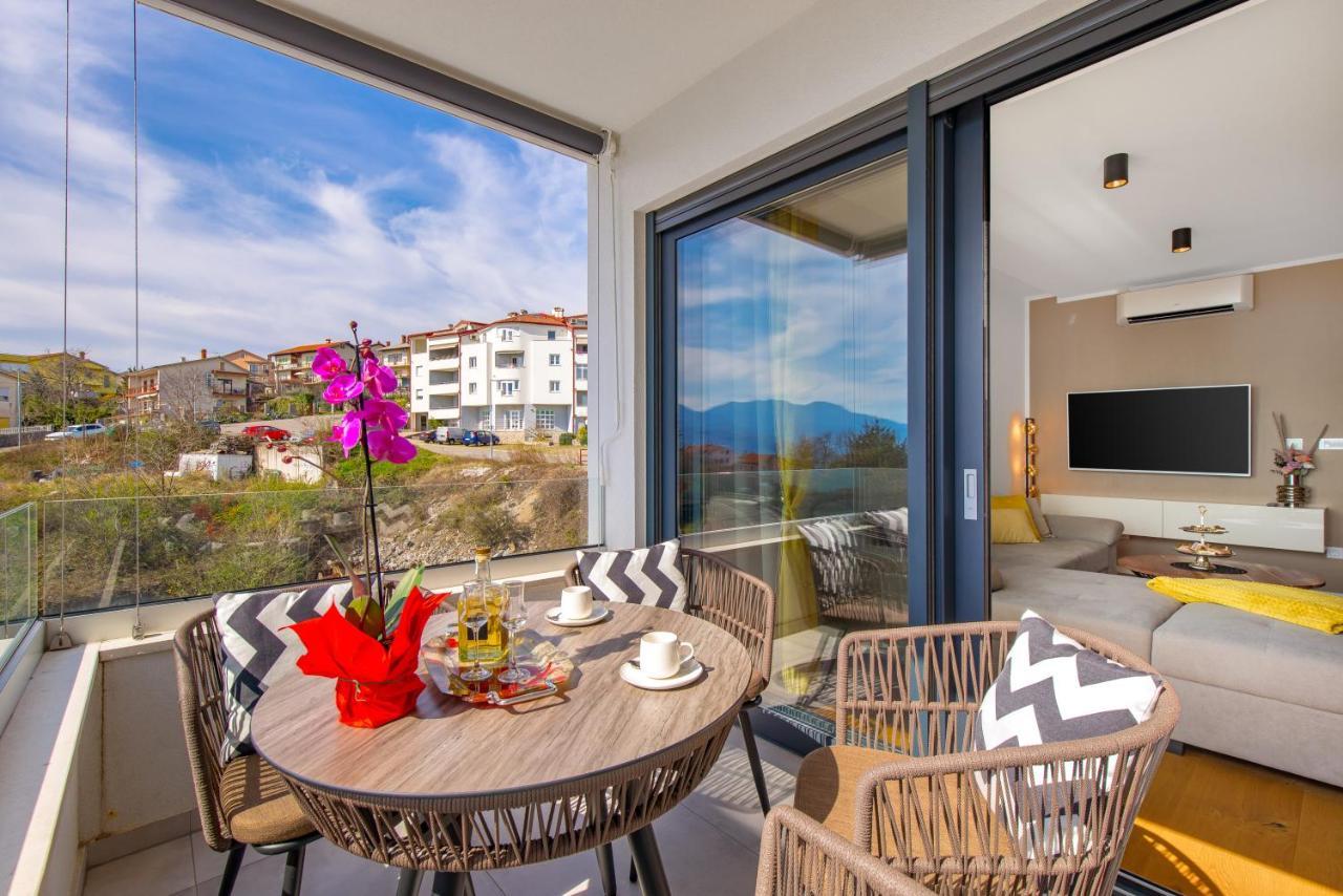 Apartment Top View With Balcony And Private Parking Fiume Esterno foto