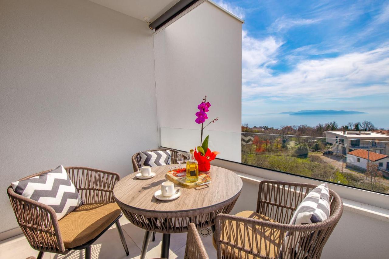 Apartment Top View With Balcony And Private Parking Fiume Esterno foto